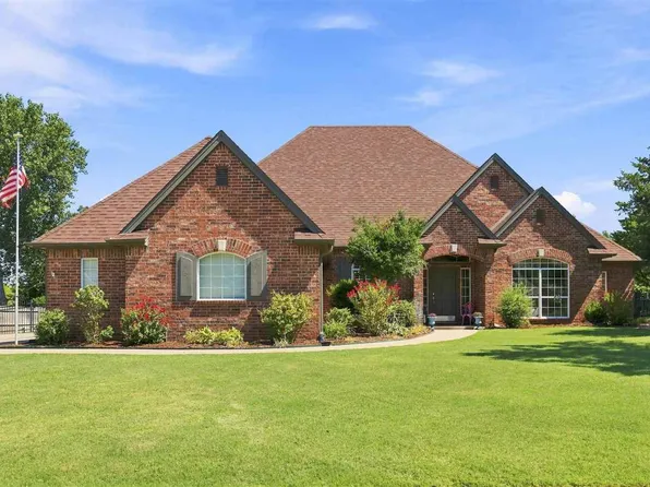 2205 Copperfield, Stillwater, OK 74074