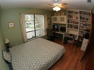 3141 Lake Valencia Ln E, Palm Harbor, FL 34684