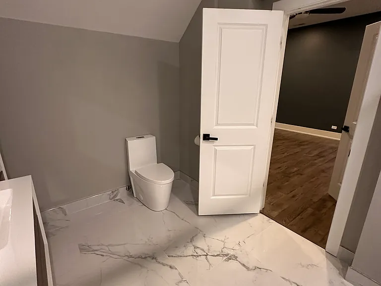 1812 N Sawyer Ave #1R — Photo 3