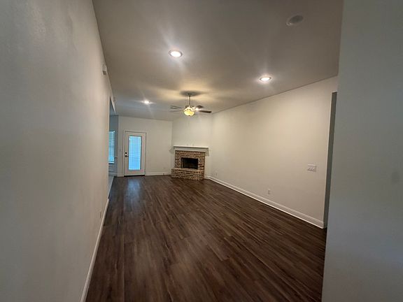 2nd image of 14115 Donna St