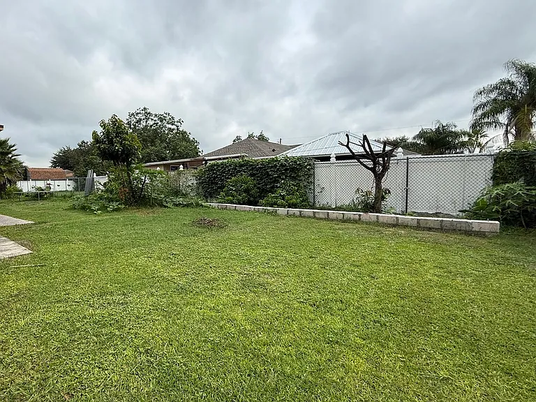 677 Elbridge Dr — Photo 26