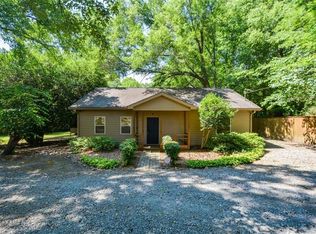 616 Arnold Mill Rd, Woodstock, GA 30188