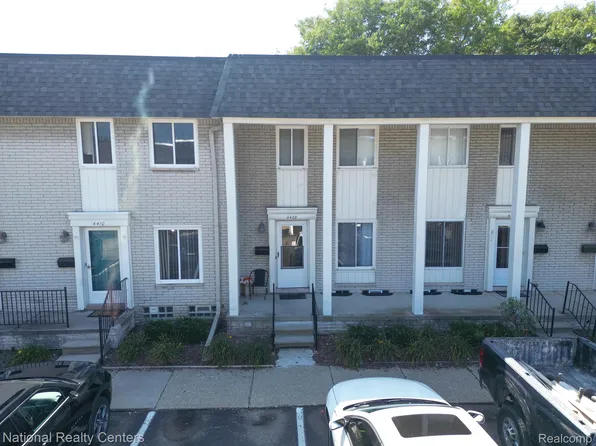 4408 Fifteen Mile Rd #75, Sterling Heights, MI 48310