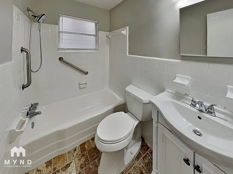 812 Piedmont Ave NE #4 — Photo 9