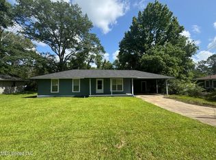 1010 Deryll St, Jackson, MS 39212