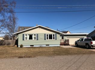 426 Grand Ave, Negaunee, MI 49866