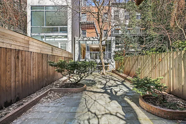 Rented by Corcoran | media 3