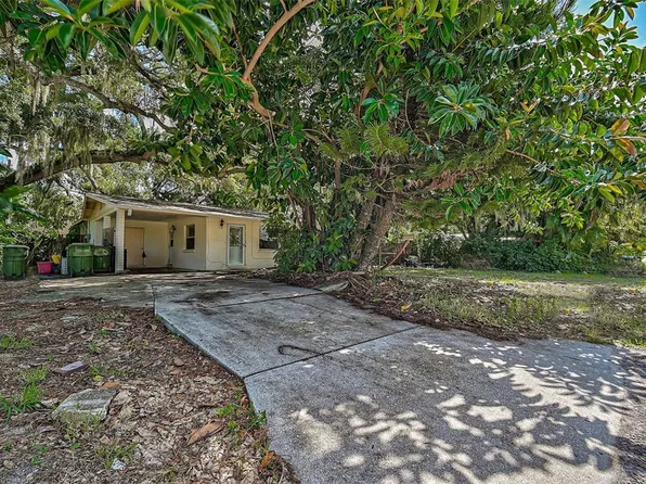 2535 Floyd St, Sarasota, FL 34239