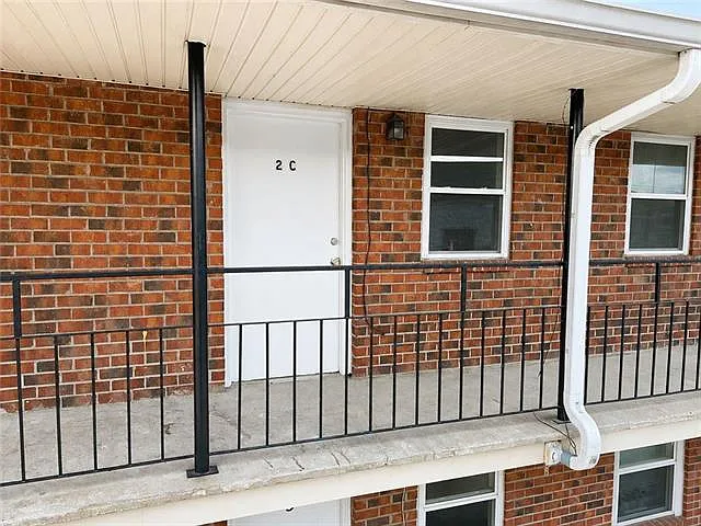 1 bed, 1.0 bath, 600 sqft, $1,000 — Photo 2
