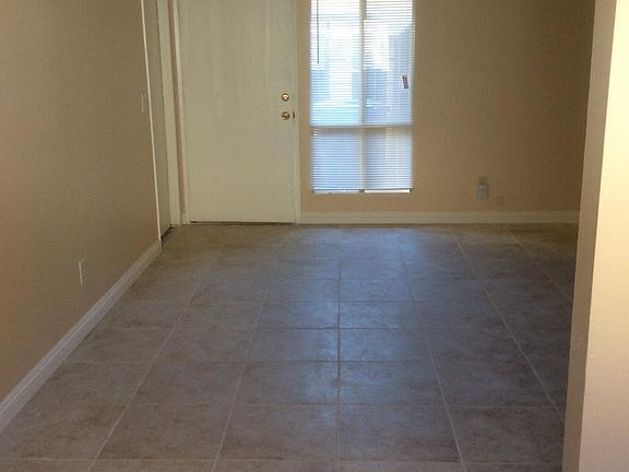 2nd image of 1567 E Fairfield Ct APT 2