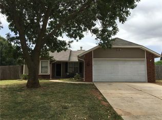 500 Silver Maple Ln, Noble, OK 73068