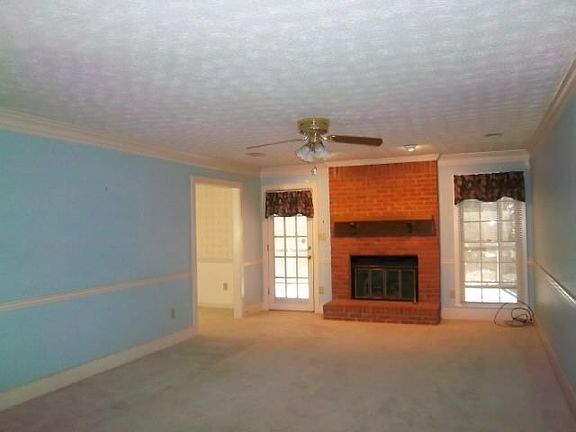 5th image of 1025 Haverhill Trl
