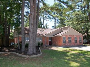 1 Fiddleleaf Ct, Spring, TX 77381