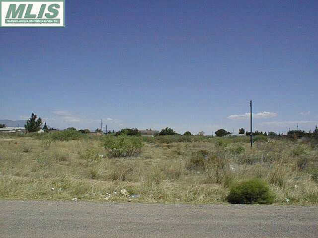 2nd image of 808 Jennifer Nicole Dr
