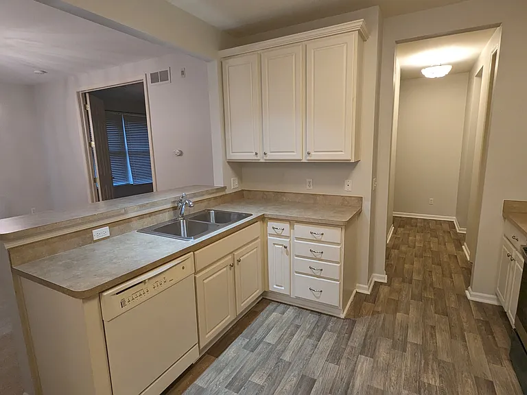 414 Filmore St #168 — Photo 8