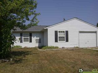 132 Brookside Dr, Hope, IN 47246