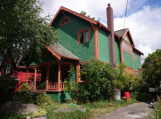 1420 N 48th St, Seattle, WA 98103