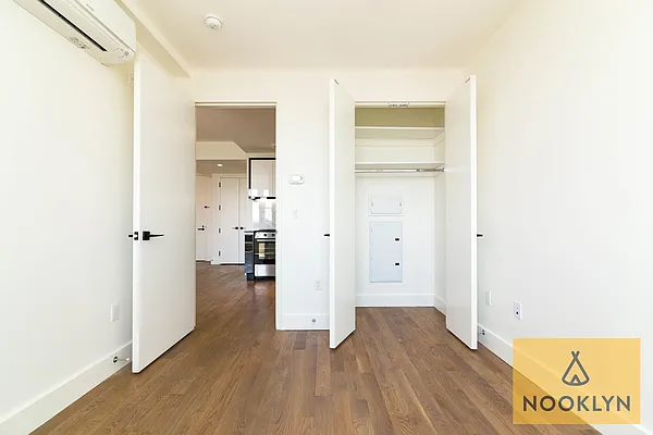 Rented by Nooklyn NYC LLC | media 67