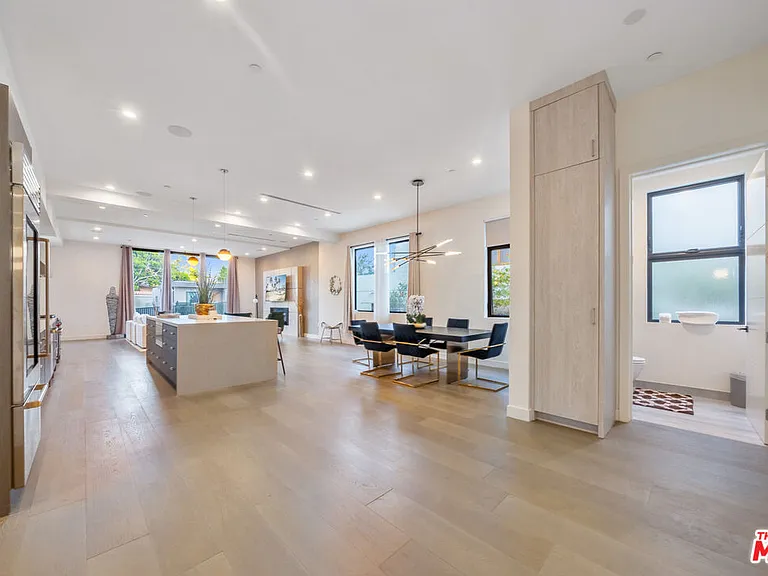 10563 Ashton Ave #1 — Photo 41