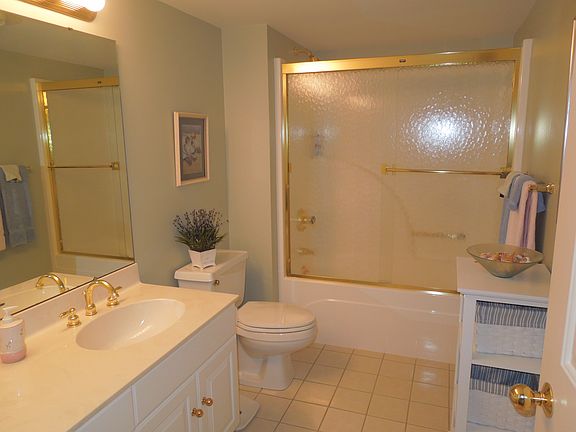 LL Bathroom