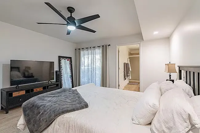 9460 E Mission Ln #116 — Photo 25