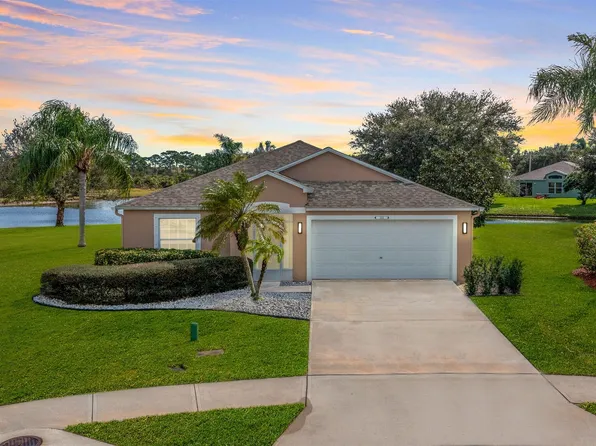 1118 Auburn Lakes Dr, Rockledge, FL 32955