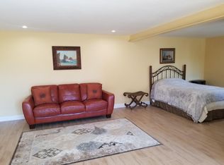 31 Hollins Dr, Santa Cruz, CA