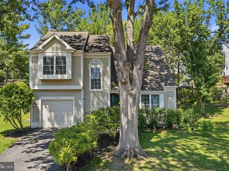 4020 Blue Slate Dr — Photo 2