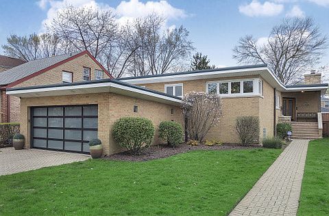 1st image of 2926 W Birchwood Ave