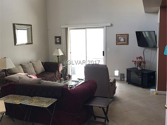 2nd image of 4675 Little Finch Ln