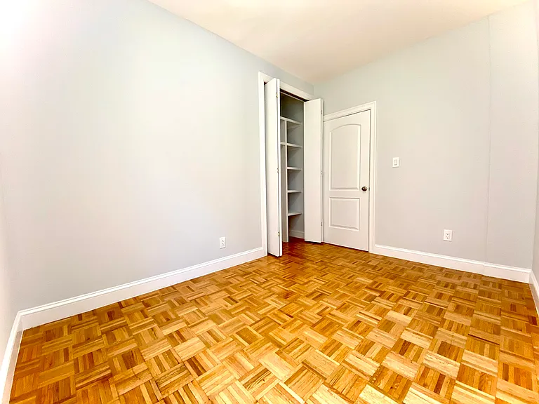 501 E 78th St #3C — Photo 11