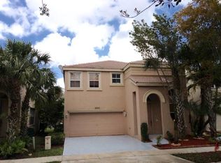 5253 SW 155th Way, Hollywood, FL 33027