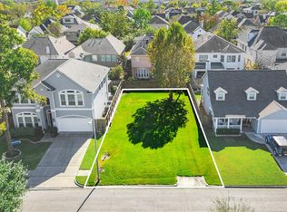 4313 Vivian St, Bellaire, TX 77401