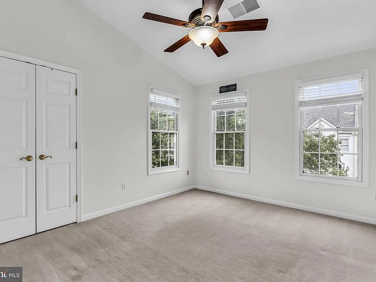 6618 Frost Lake Ln — Photo 25