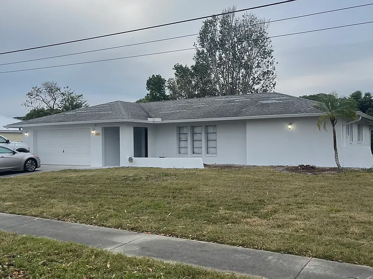 4351 Orange Grove Blvd — Photo 2