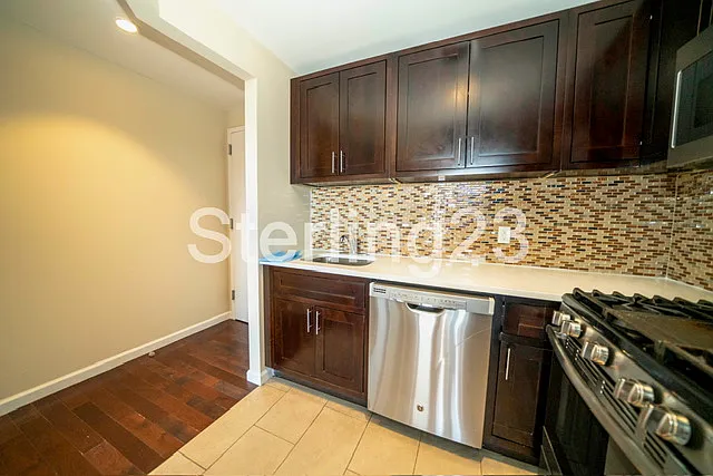 45 Hinckley Pl #5A — Photo 6