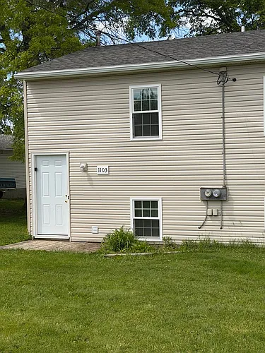 1101 Stratford St Photo 1
