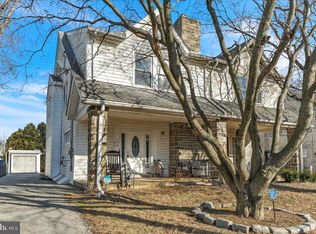 135 Sycamore Rd, Havertown, PA 19083