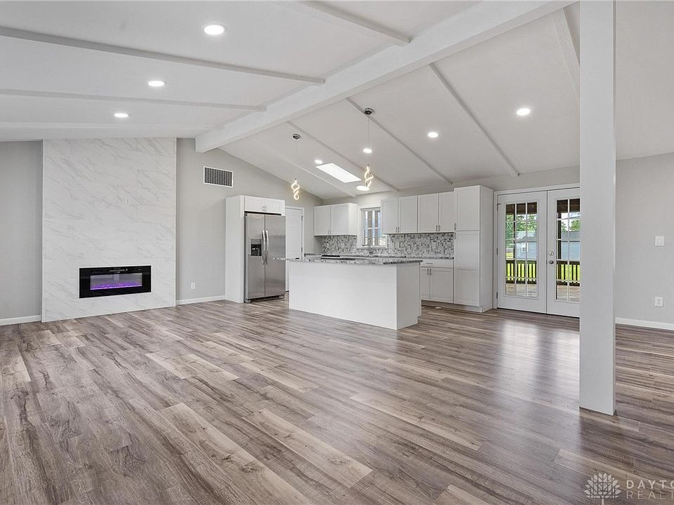 1st image of 4074 Rushton Dr