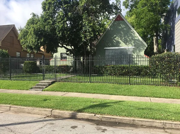 1840 Palm St, Houston, TX 77004