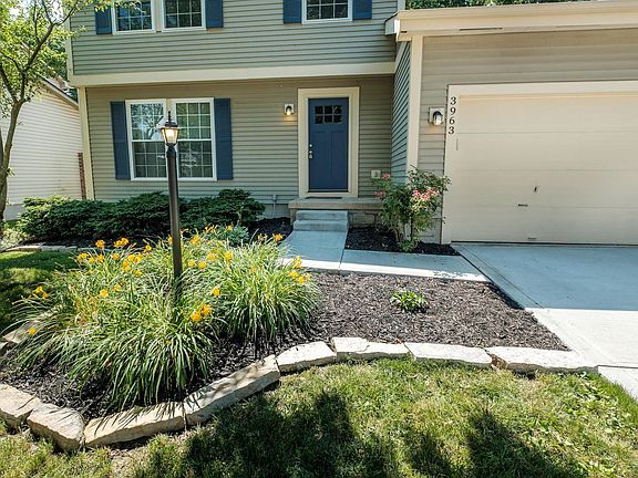 3rd image of 3963 Maidstone Dr