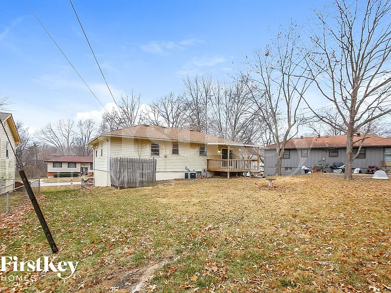 7625 NW Milrey Dr — Photo 15