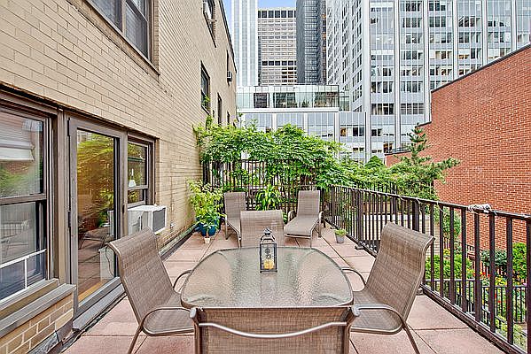 1st image of 135 E 54th St APT 15G