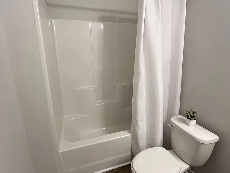 8329 Paramount Point — Photo 9