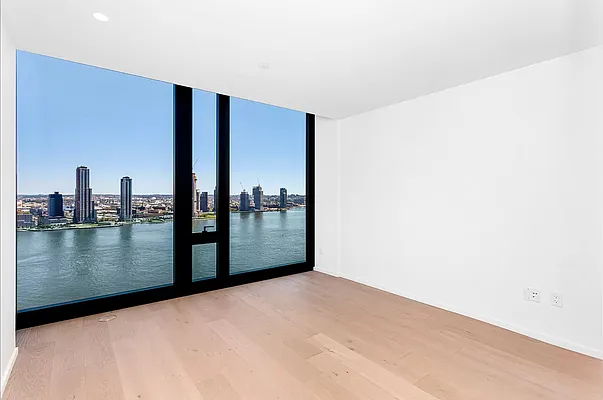 Rented by Compass | media 5