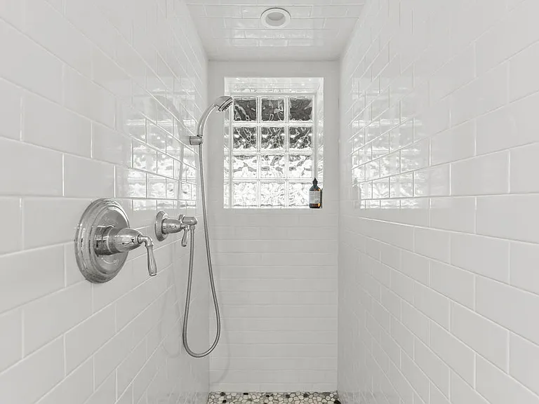 12 Flagg Ave — Photo 32