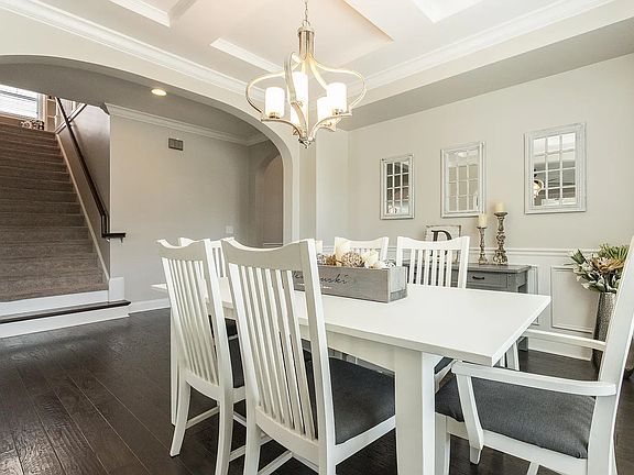 Formal Dining