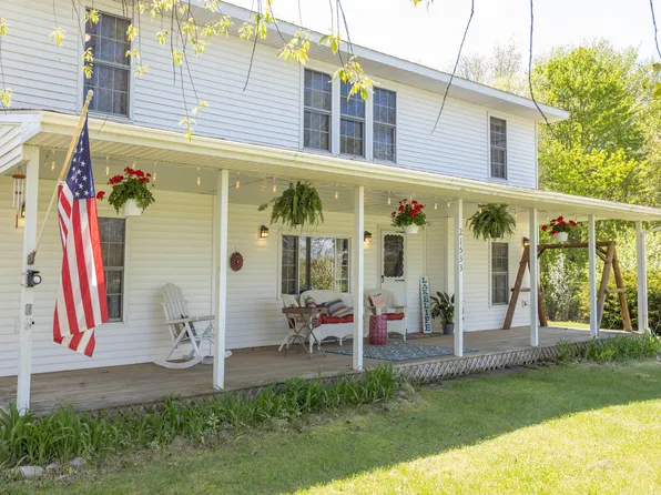 21533 Brady Lake Blvd, Morley, MI 49336