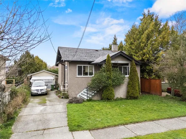 2614 Scott St, Victoria, BC V8R 4H9