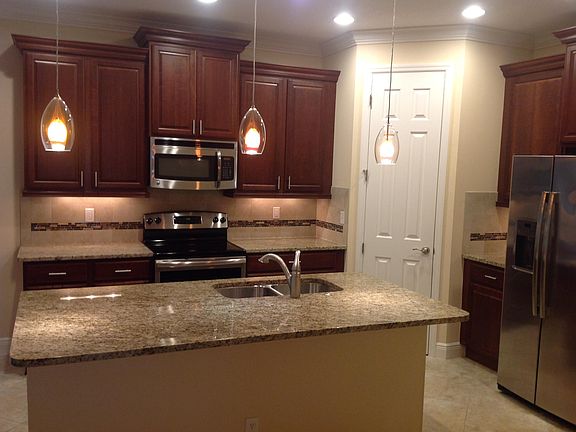 4th image of 9715 SW Royal Poinciana Dr